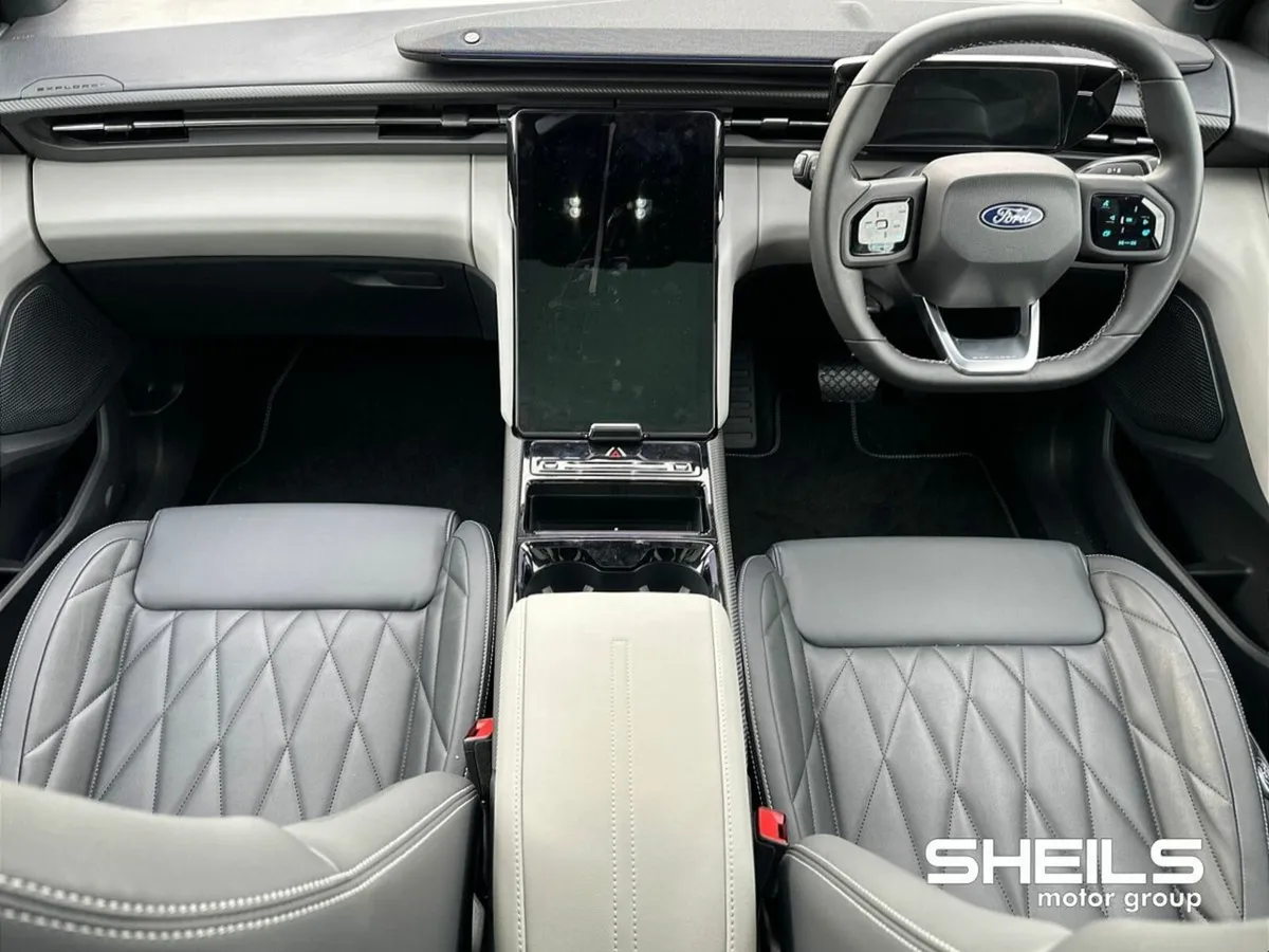 Ford Explorer Premium 77kWh Extended Range RWD - Image 3