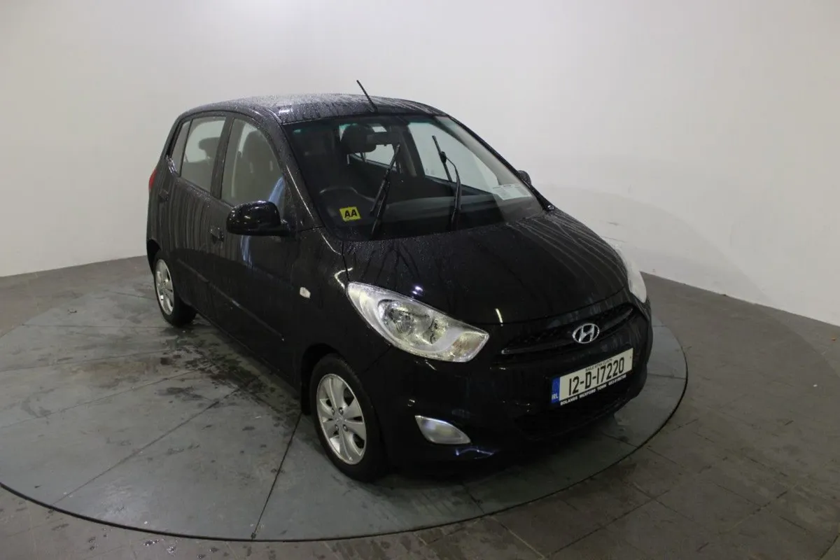 Hyundai i10 1.1 Deluxe Plus - Image 1