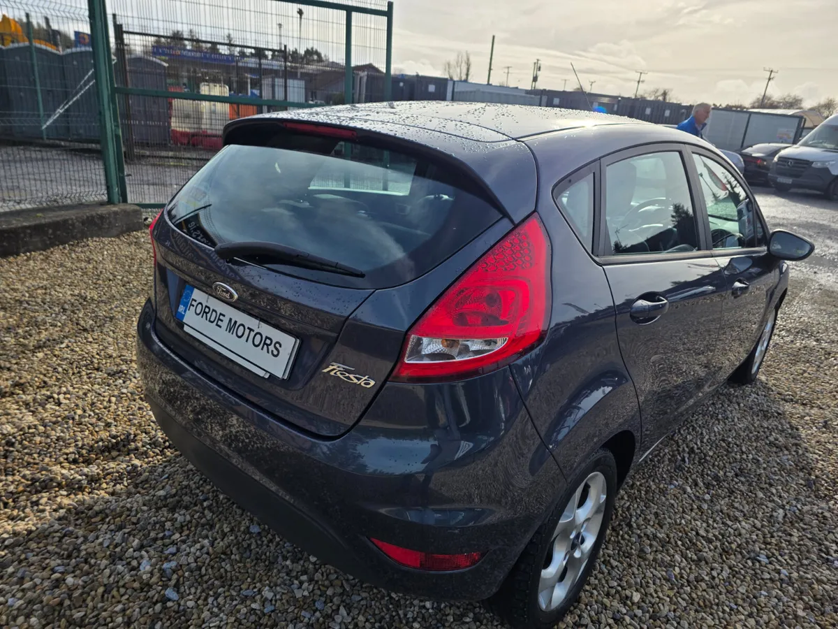 Ford Fiesta 2012 - Image 4