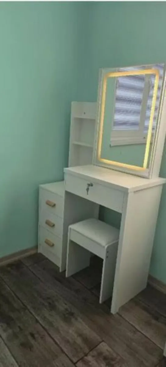 Dressing table & stool white LED vanity desk - Image 3