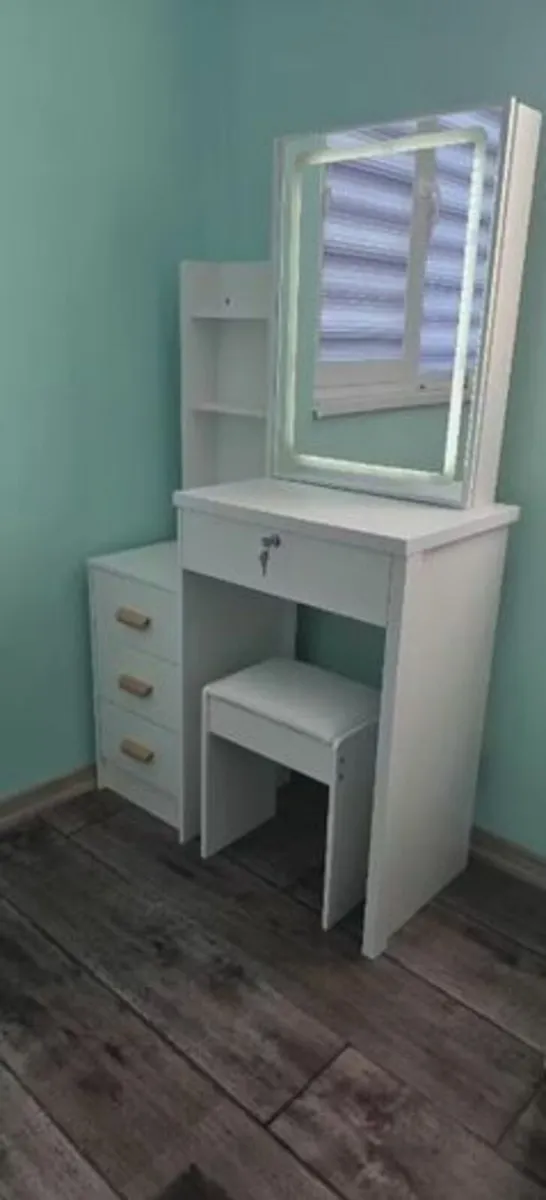 Dressing table & stool white LED vanity desk - Image 1