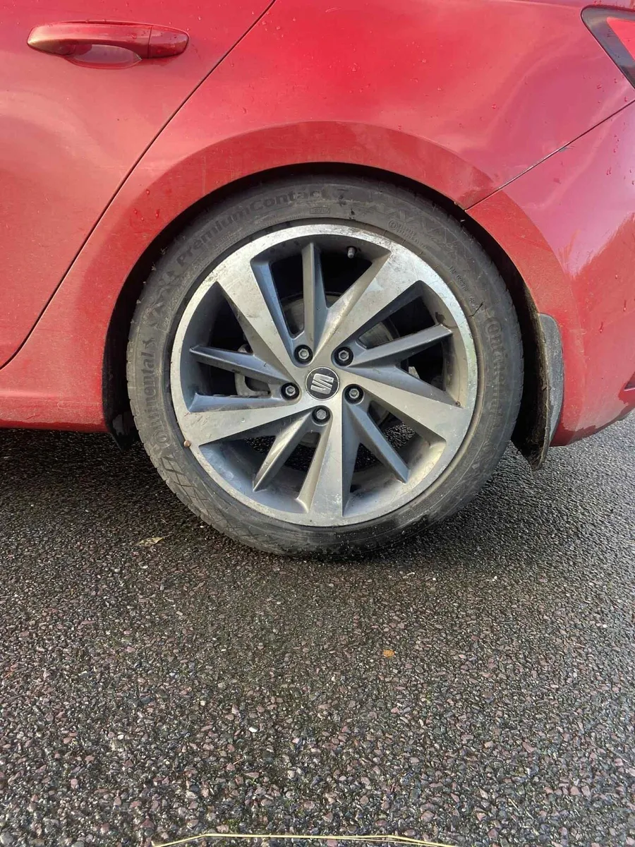 152 seat Leon fr - Image 4