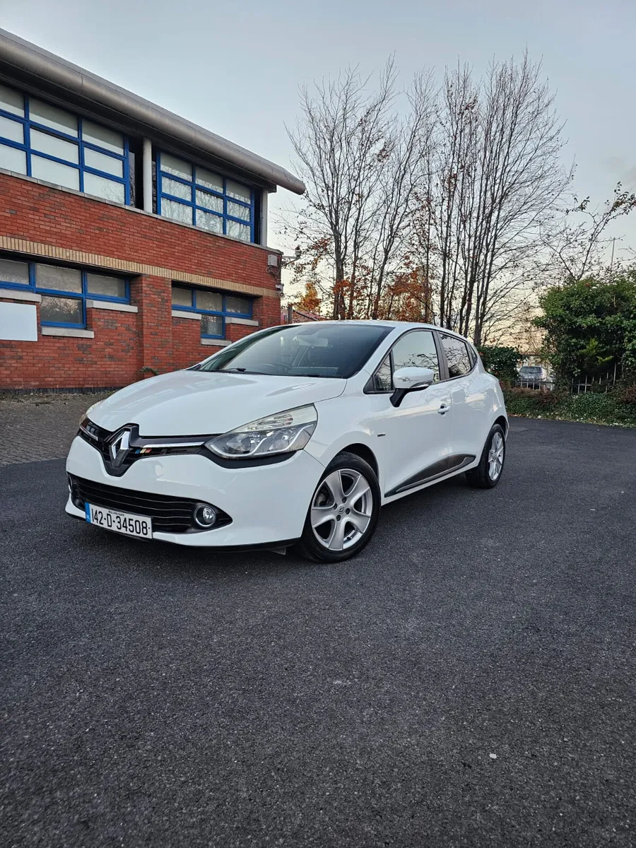 Renault Clio 2014 Automatic - Image 1