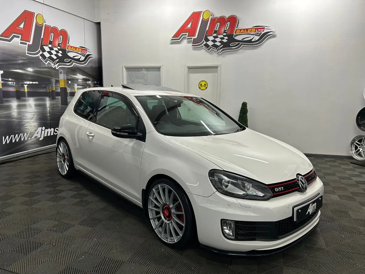 Volkswagen Golf 2010 TSI GTI - Image 1