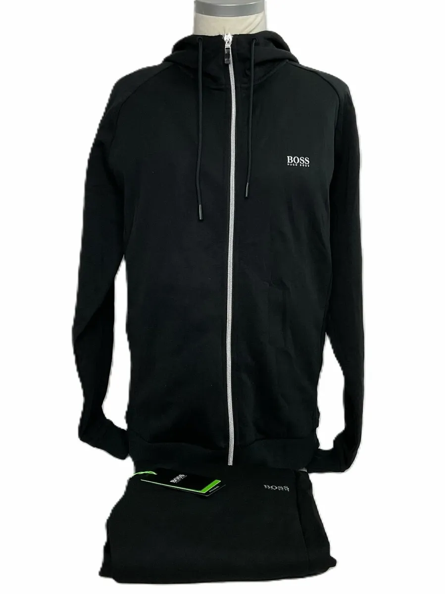Online Auction Of A Hugo Boss Tracksuit & More! - Image 3