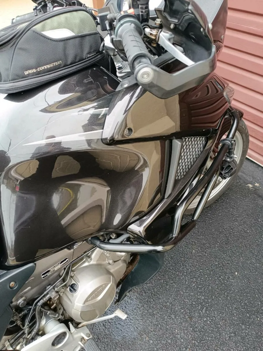 2008 honda varadero - Image 2