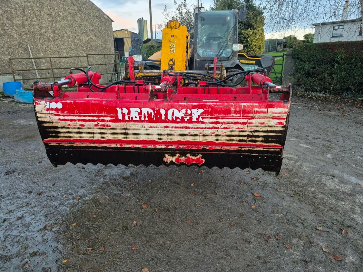 Silage grab - Image 1