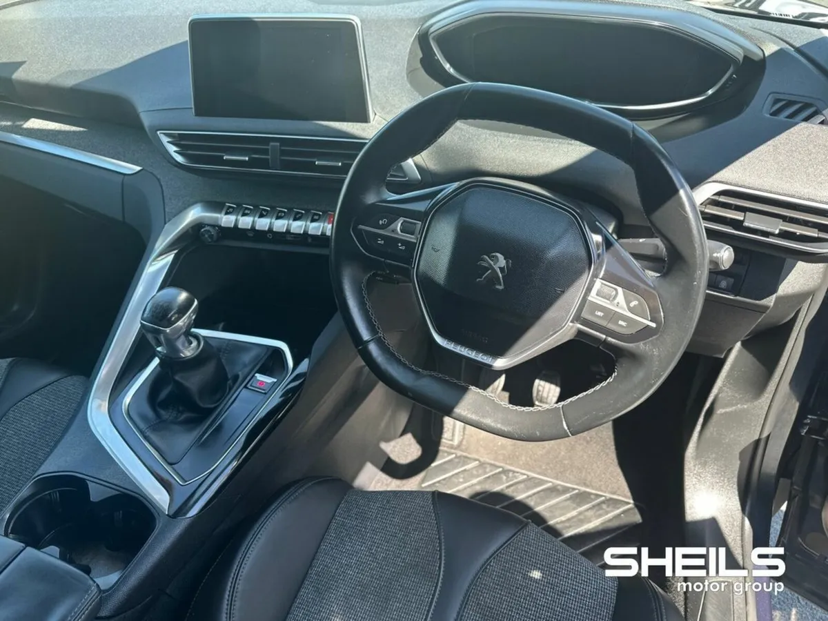 Peugeot 5008 1.5 Diesel 130BHP Allure 7 Seater - Image 3