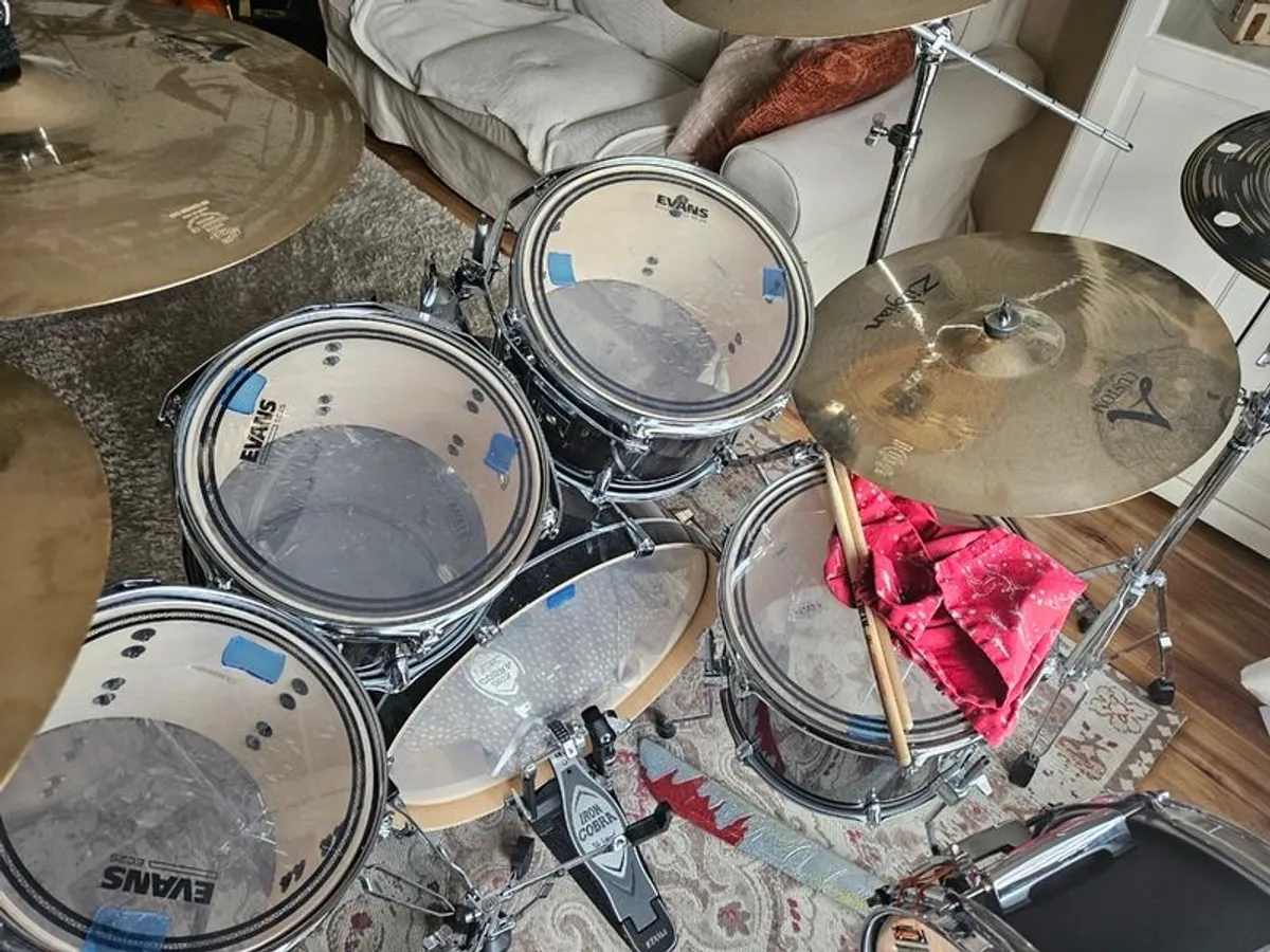 Drums - Image 3