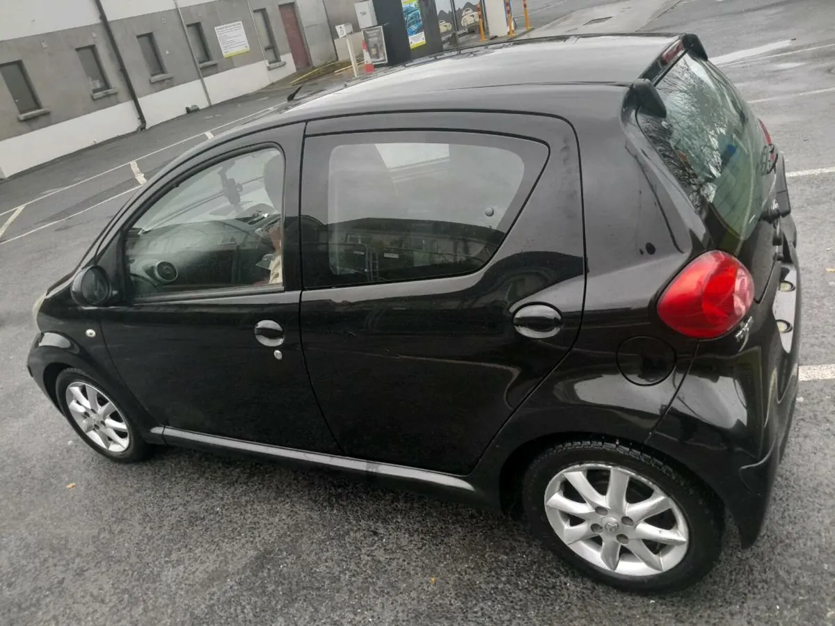 Toyota Aygo Aoutomatic - Image 1