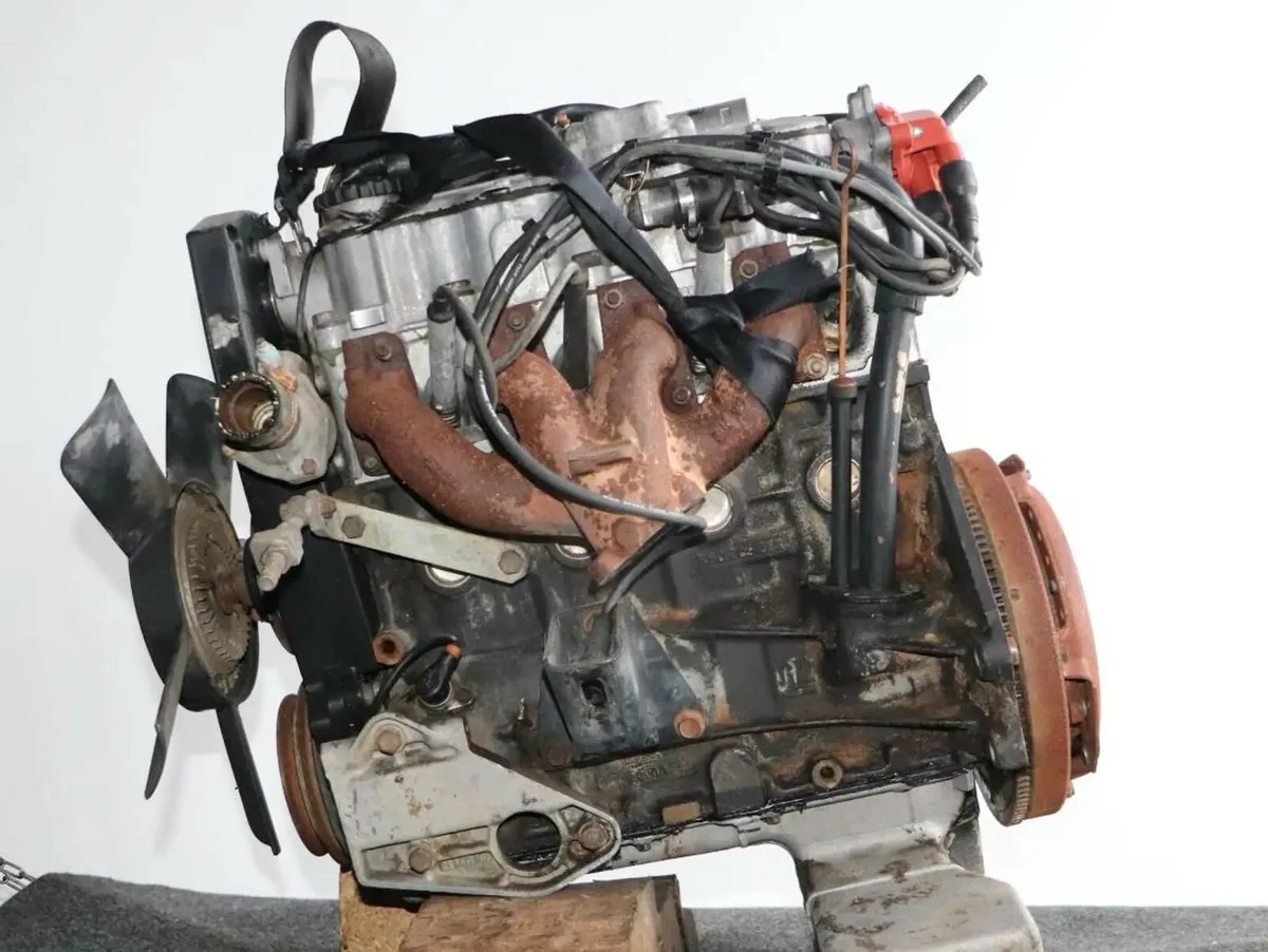 Vauxhall 2.0 8V Engine (Class 11) - Image 2