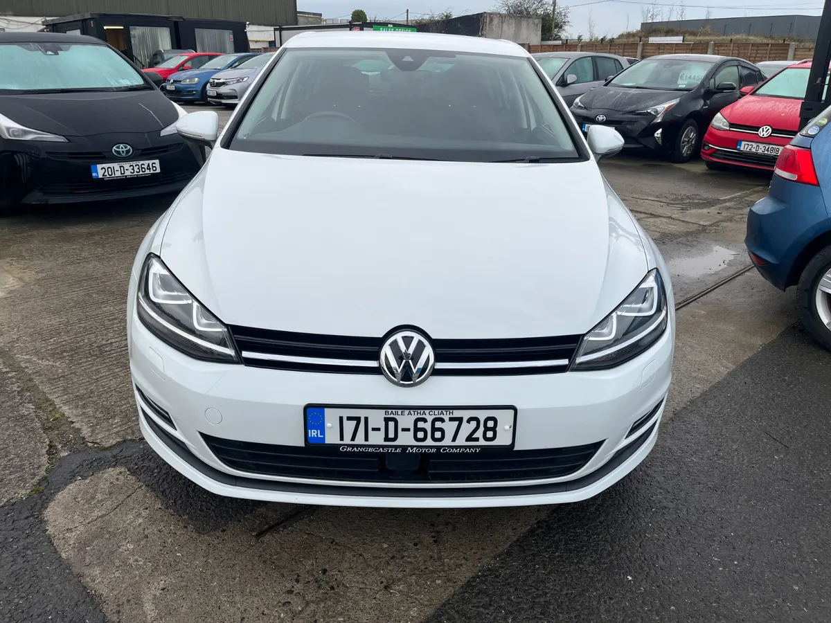 VOLKSWAGEN GOLF 2017, 1.2 TSI 5DR AUTO LOW KMS - Image 2