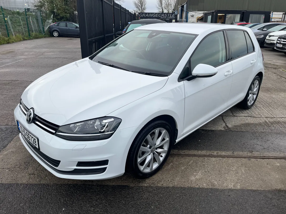 VOLKSWAGEN GOLF 2017, 1.2 TSI 5DR AUTO LOW KMS - Image 3
