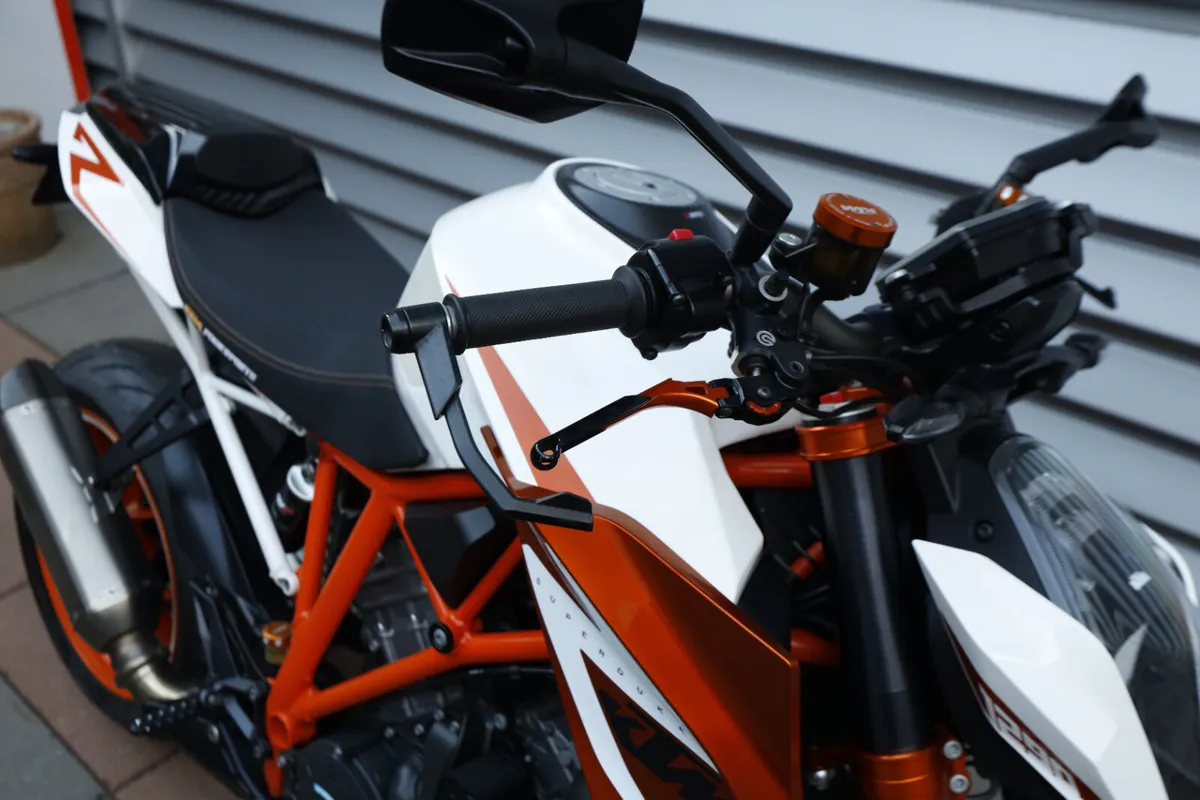 KTM 1290 Superduke Special Edition - Image 3