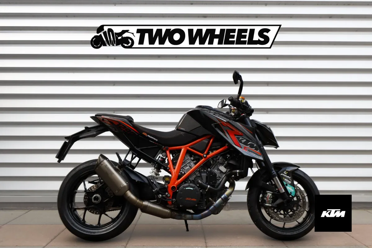 KTM 1290 SuperDuke R - Image 1
