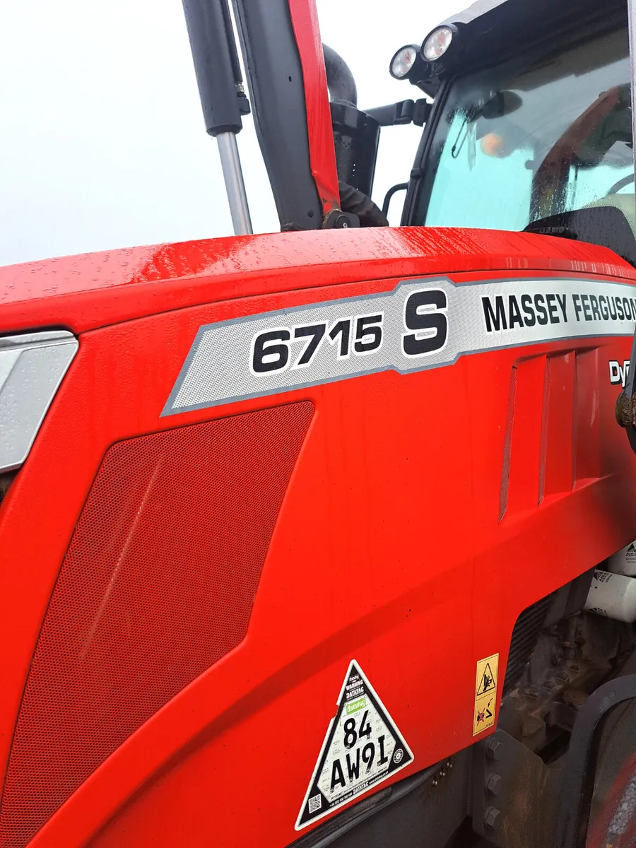 MASSEY FERGUSON 6715 S - Image 4