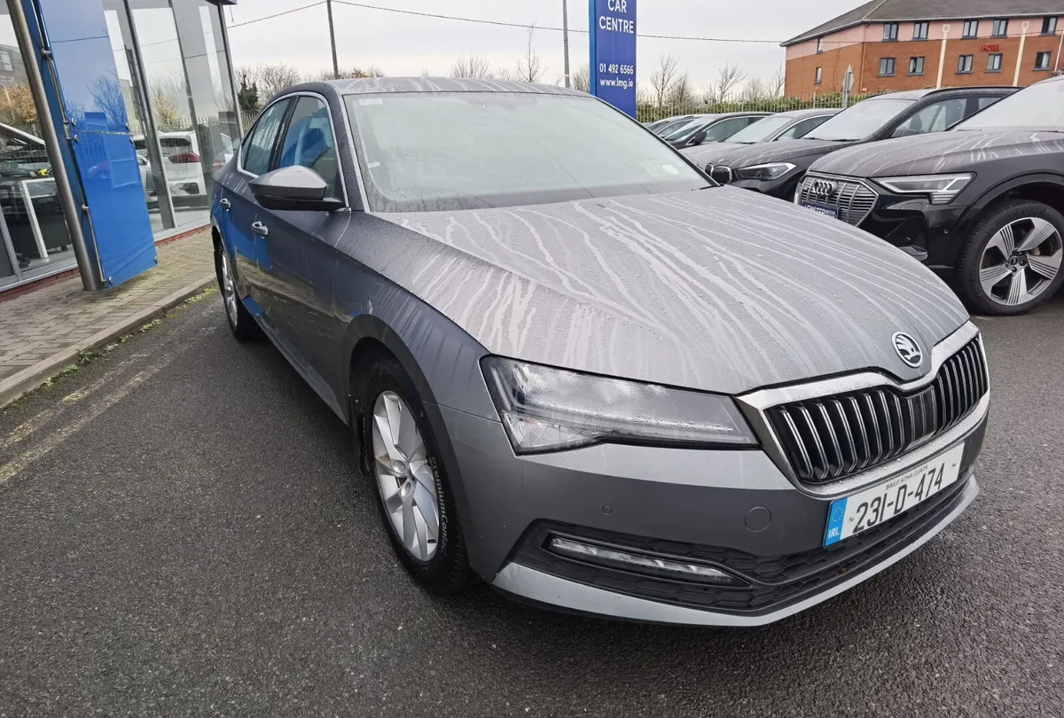 SKODA SUPERB 2.0TDI AMBITION AUTOMATIC 150BHP - Image 3
