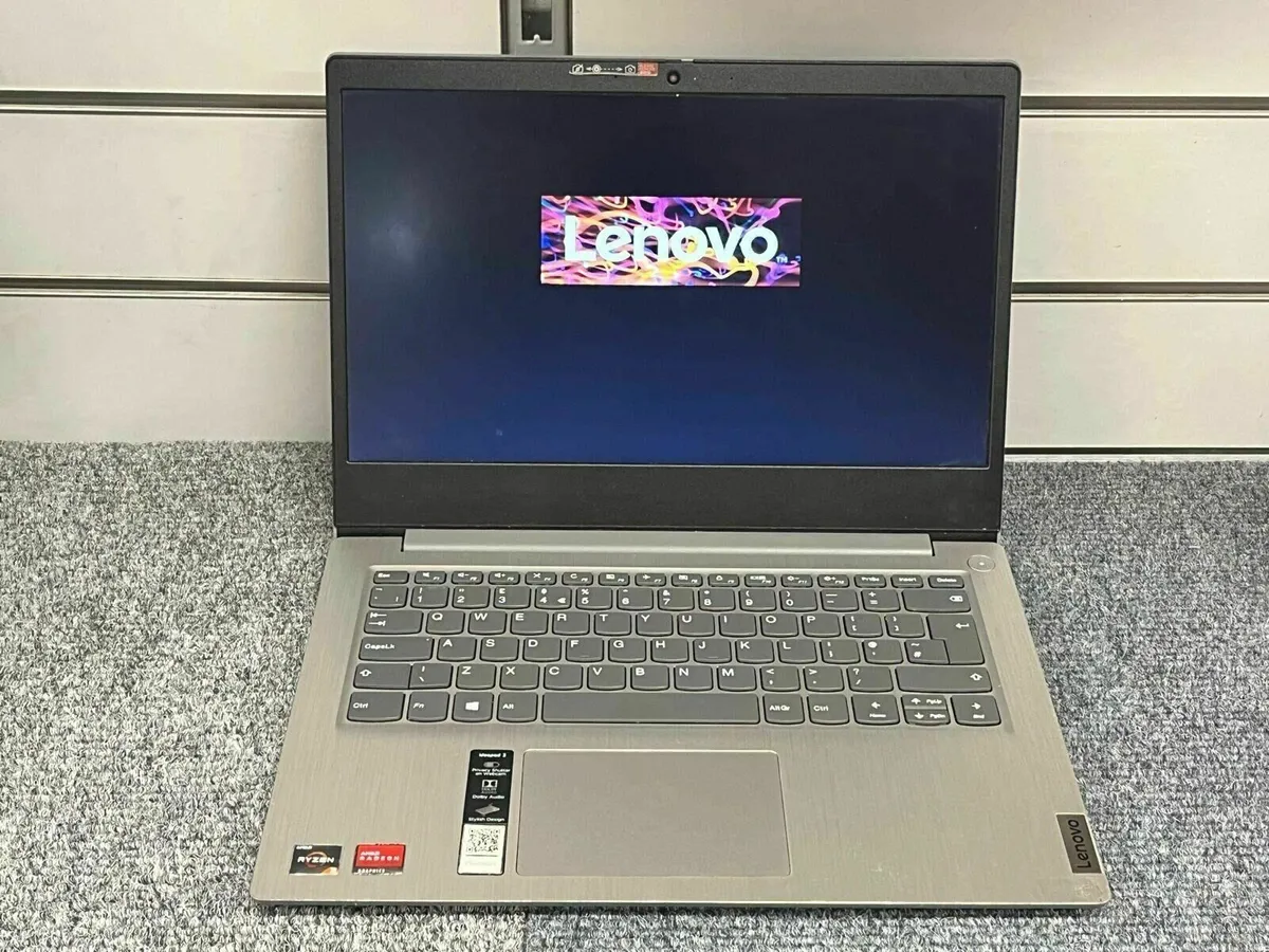 Lenovo Ideapad 3 - Image 1