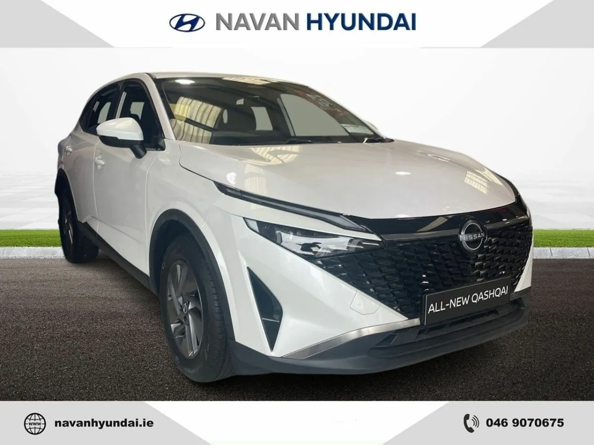 Nissan Qashqai 1.3 PET MILD HYBRID SV - Image 1