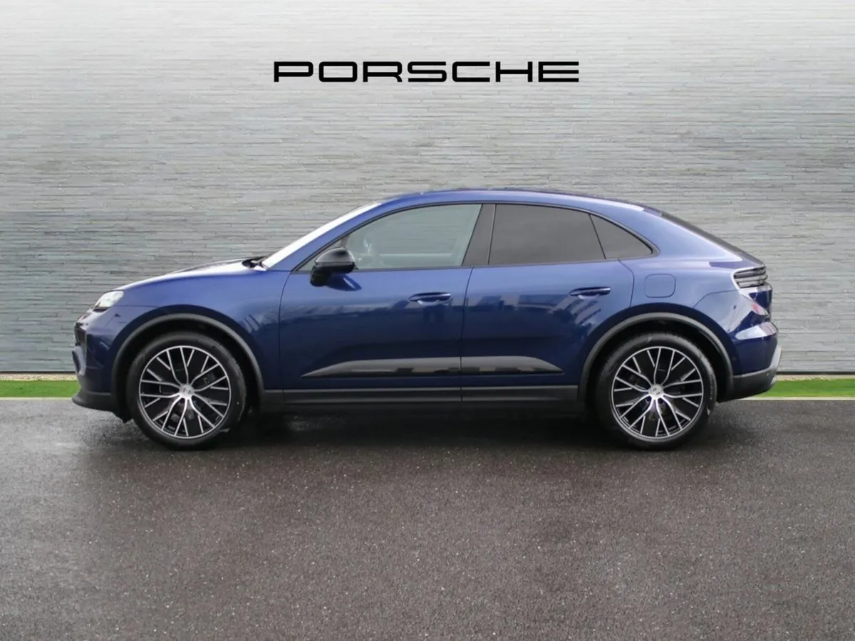 Porsche Macan Electric - Image 4