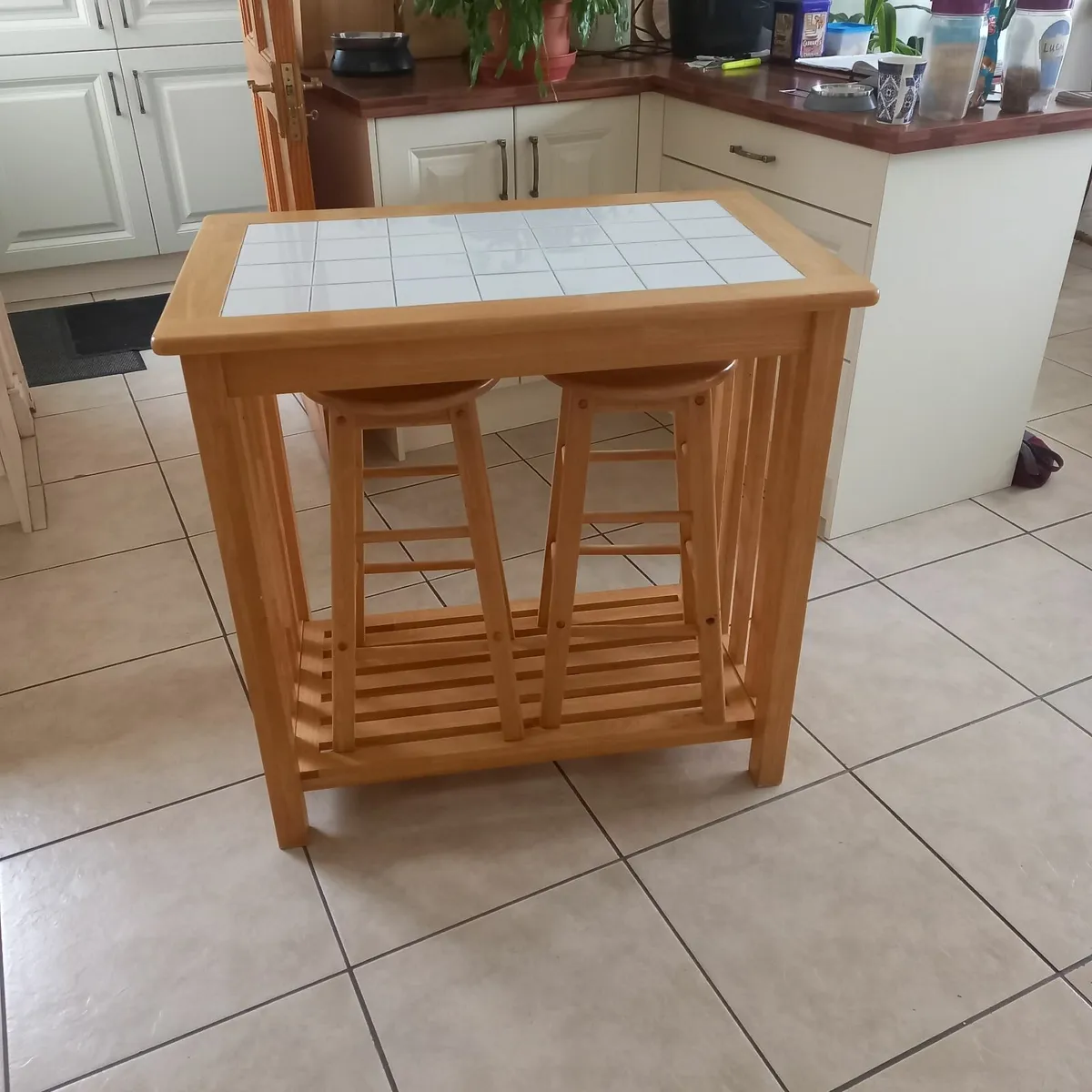 Breakfast Bar - Image 1