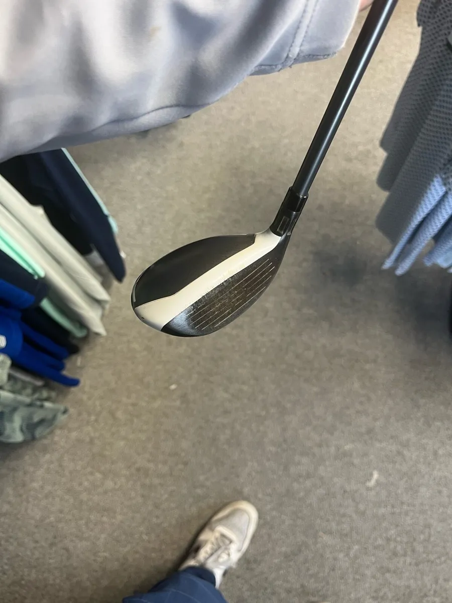 Sim Max 4 Hybrid - Image 4