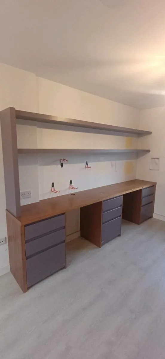 Office furniture - Image 2