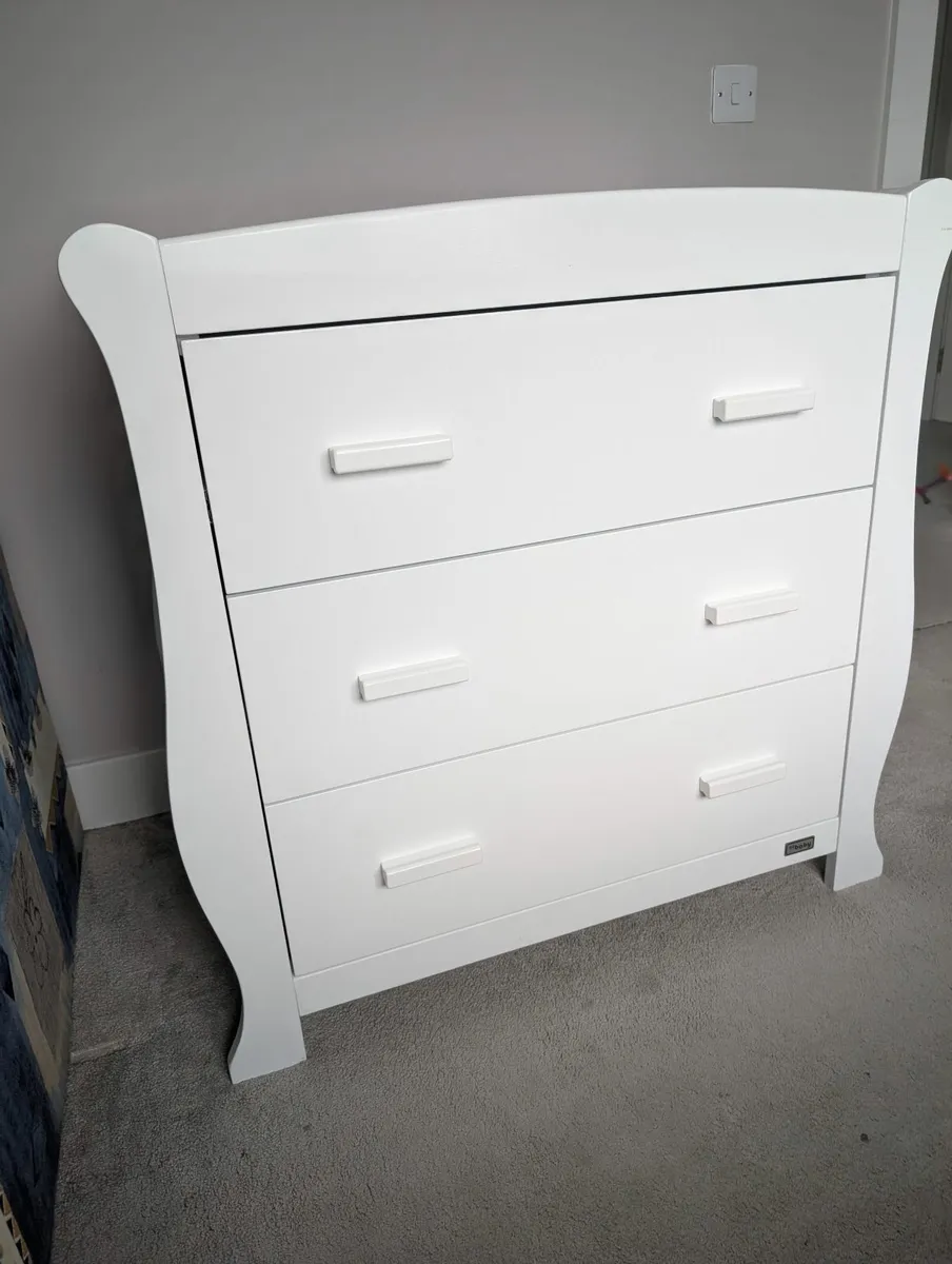 BR baby oslo dresser/changing unit - Image 1