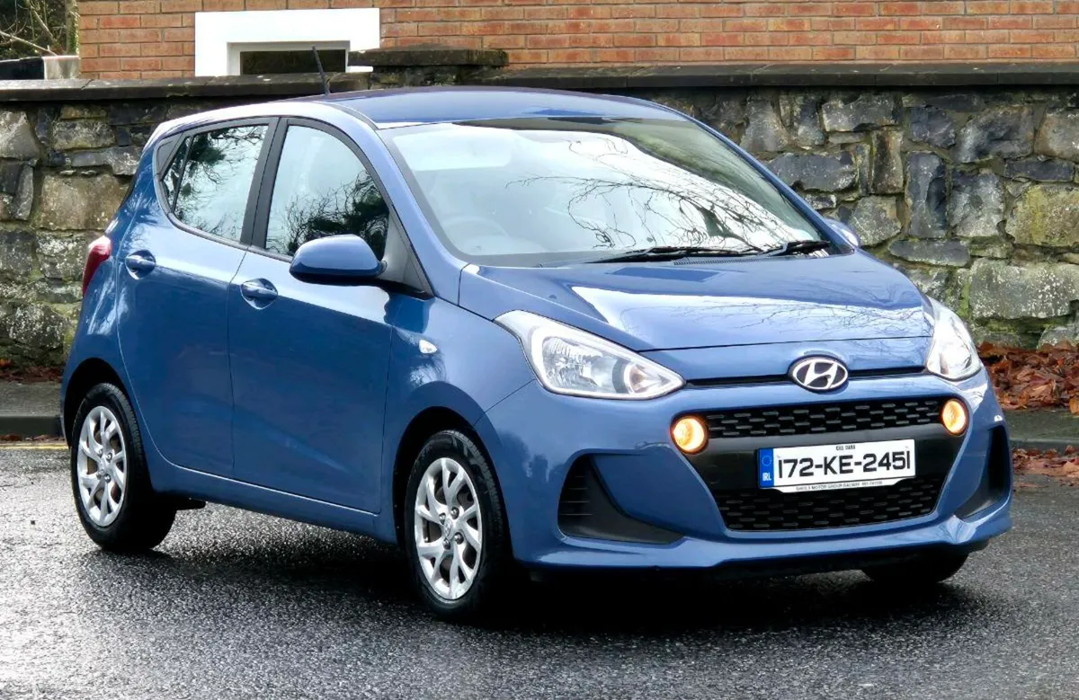 2017 Hyundai i10 - Image 4