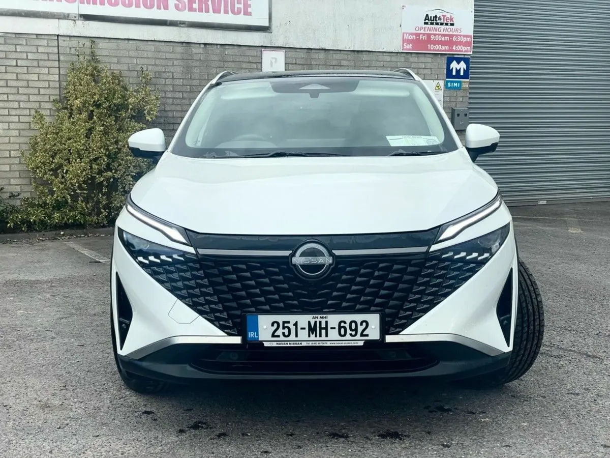 Nissan Qashqai 1.3 PET MILD HYBRID SV PREMIUM *PRI - Image 2