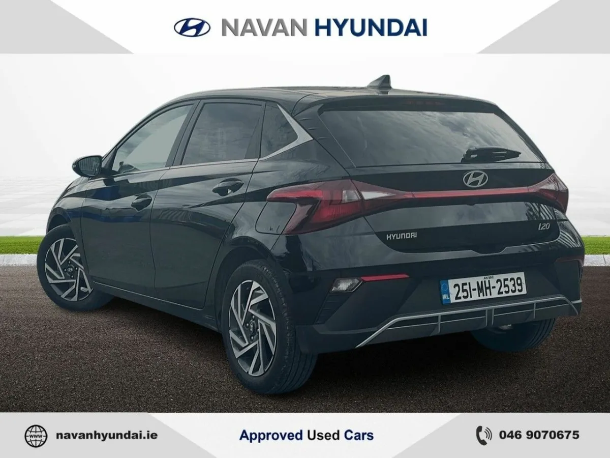 Hyundai i20 Deluxe Plus - Image 4