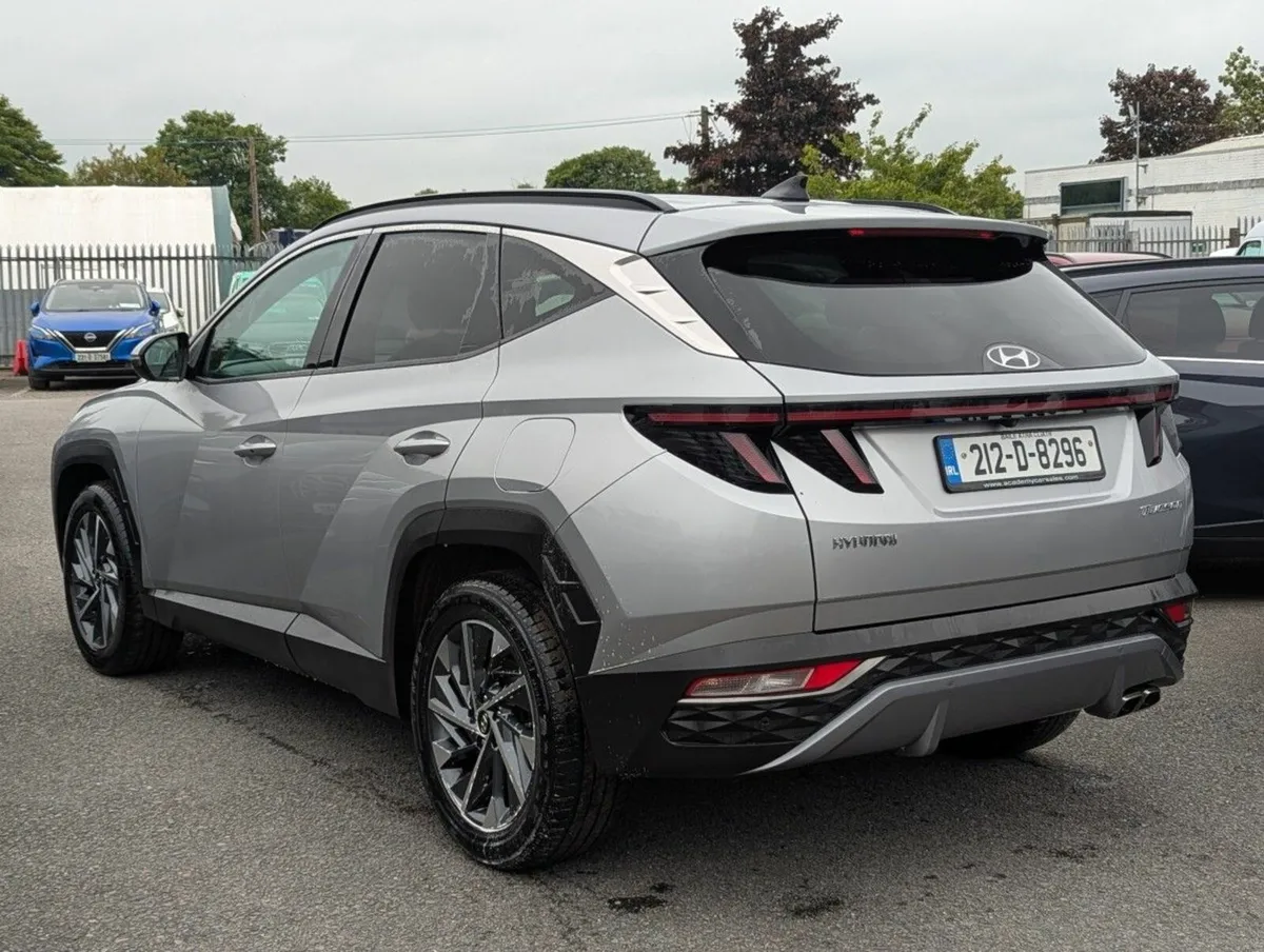 Hyundai Tucson 1.6D Executive Plus *OM SALE* - Image 4