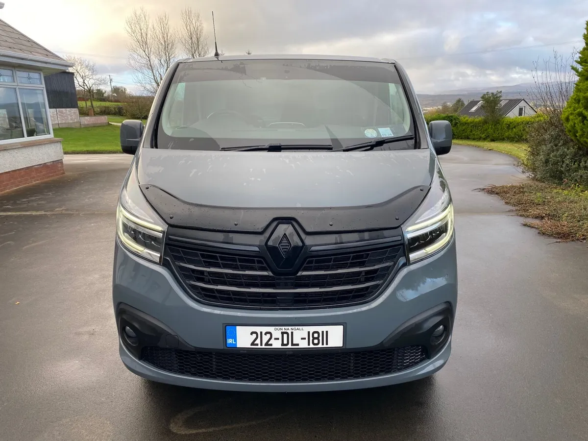 Renault Trafic 2021 - Image 2