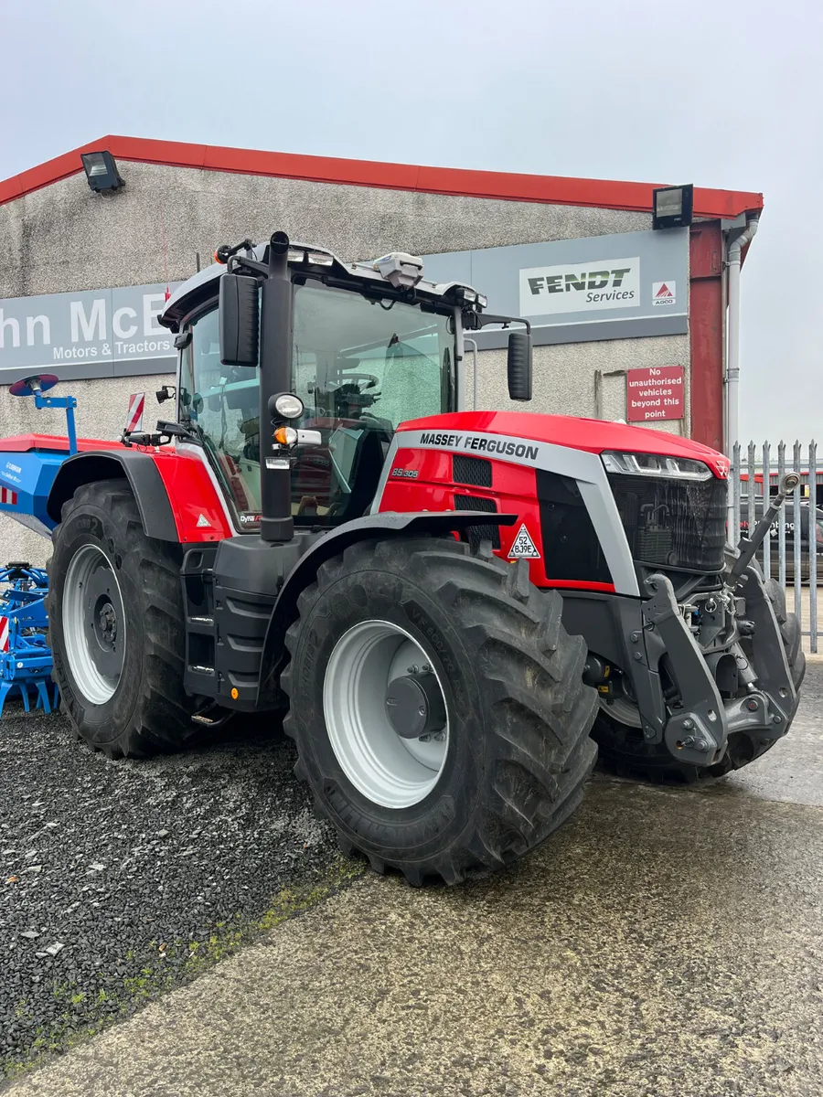 Massey Ferguson 8s.305 - Image 1