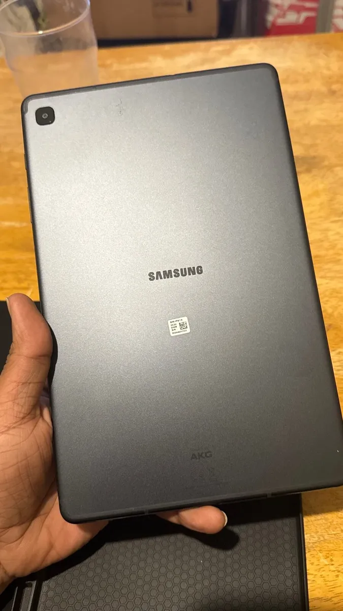 Samsung Galaxy Tab S6 Lite (64GB/4GB) with S Pen - Image 1