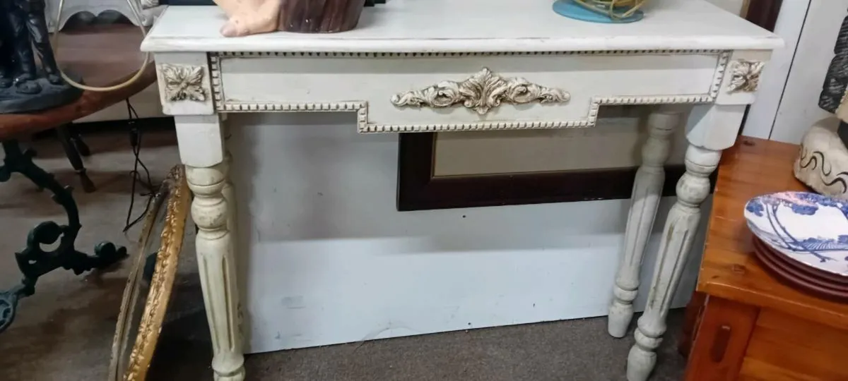Decorative Console Table