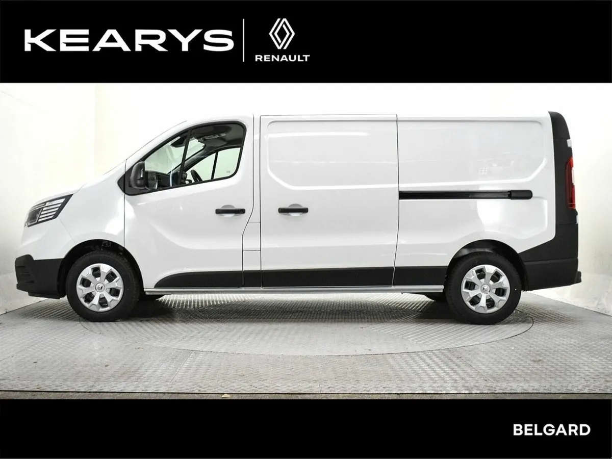 Renault Trafic BUSINESS LWB 130BHP @ KEARYS BELGAR - Image 4