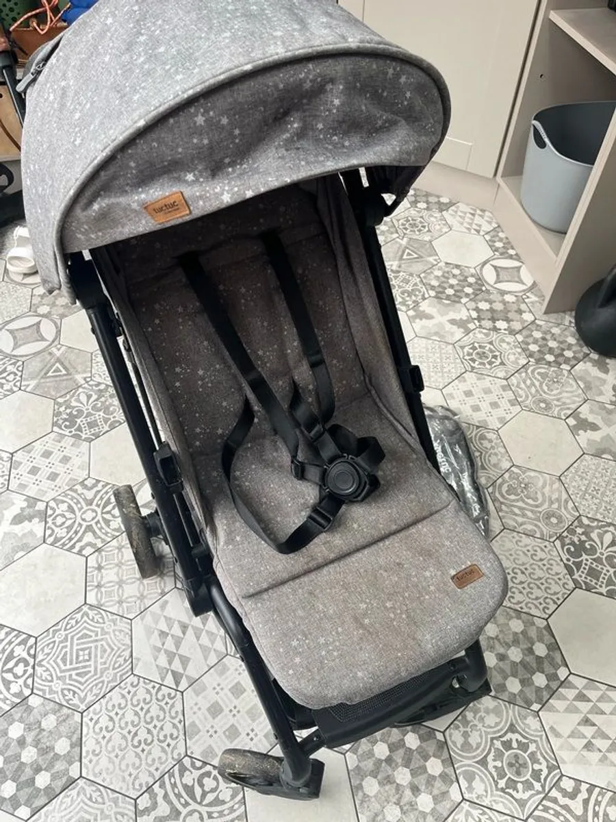 Compact pushchair / buggy - Image 2