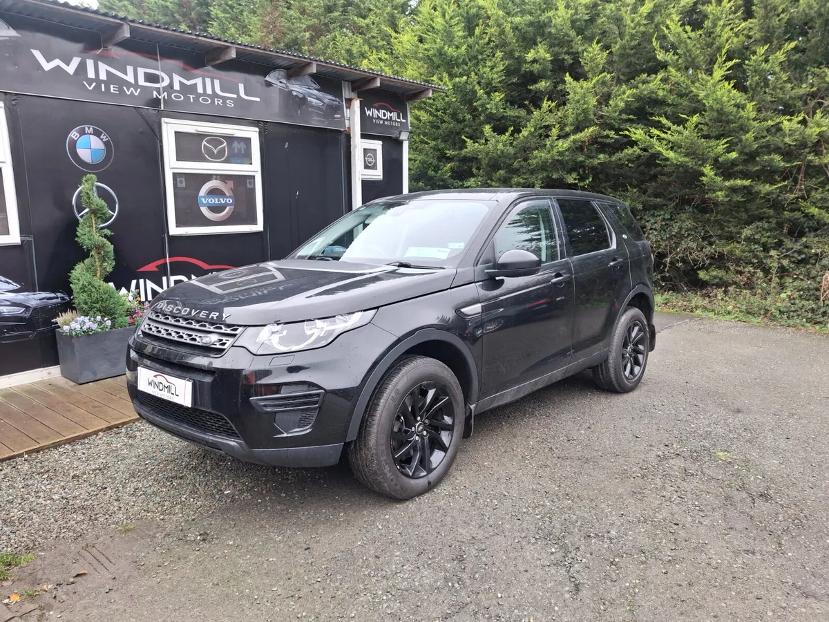 Land Rover Discovery Sport 2017 - Image 2