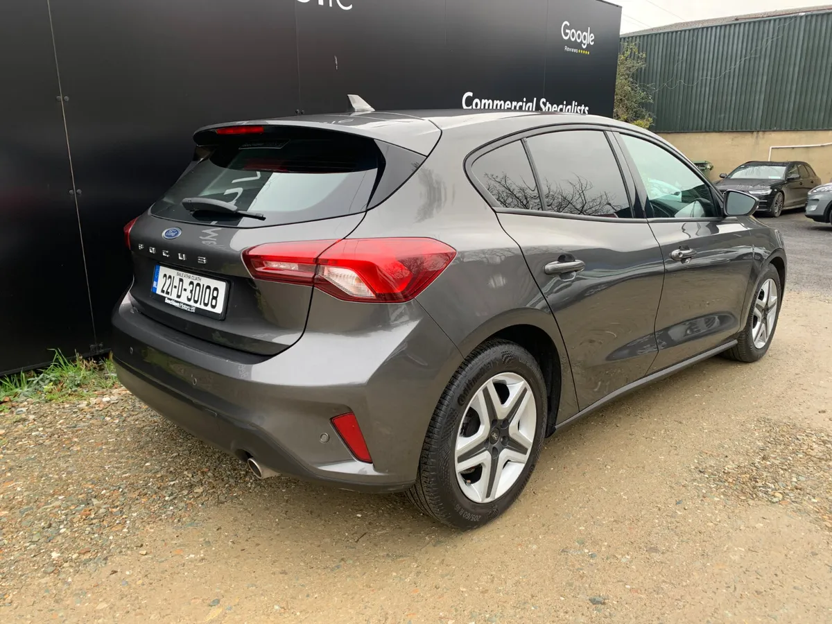 FORD FOCUS 1.5 TDCI 120 PS CONNECTED AUTO 2 SEATER - Image 3