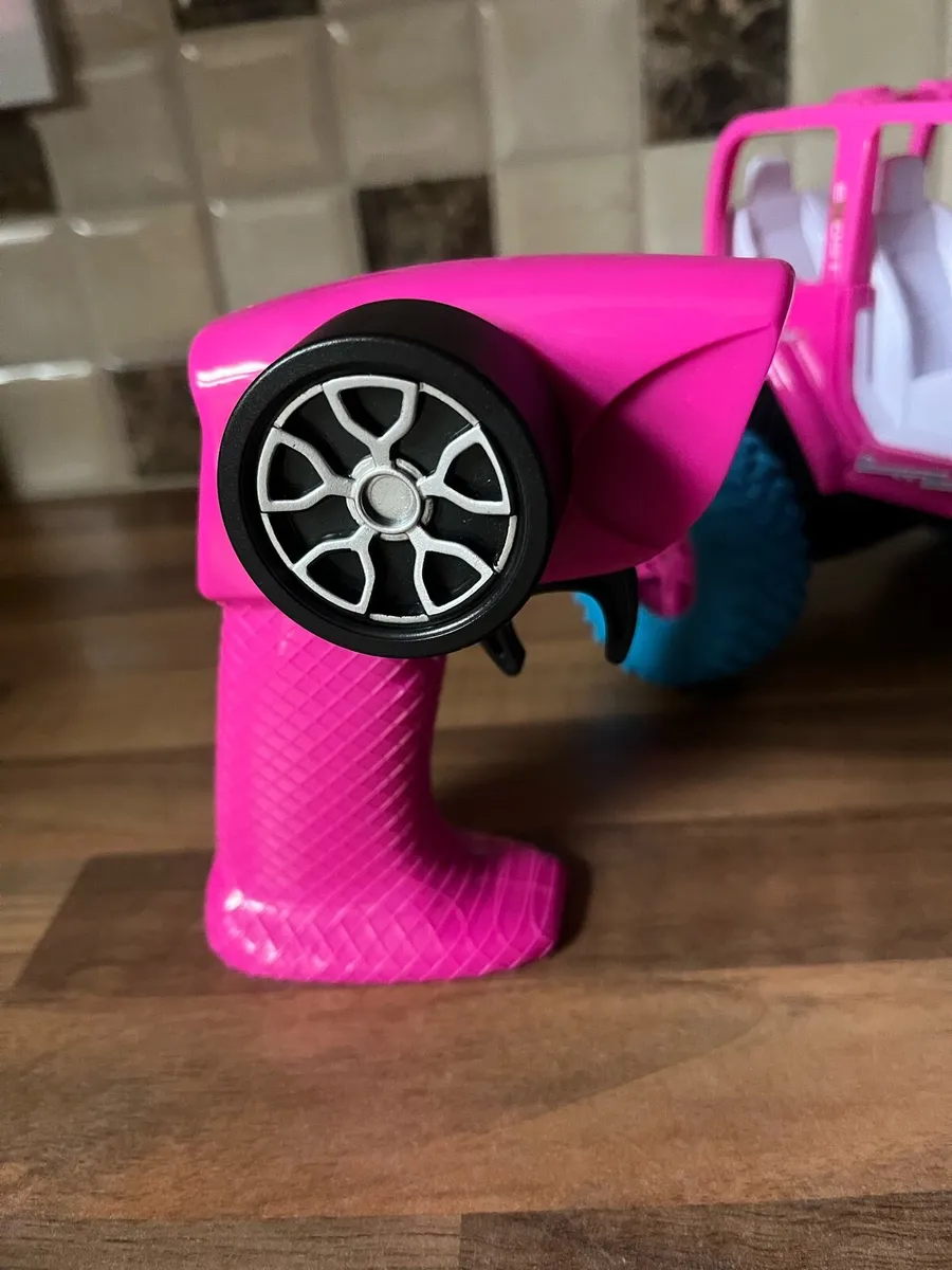 Exost Crossroad pink remote control car - Image 3