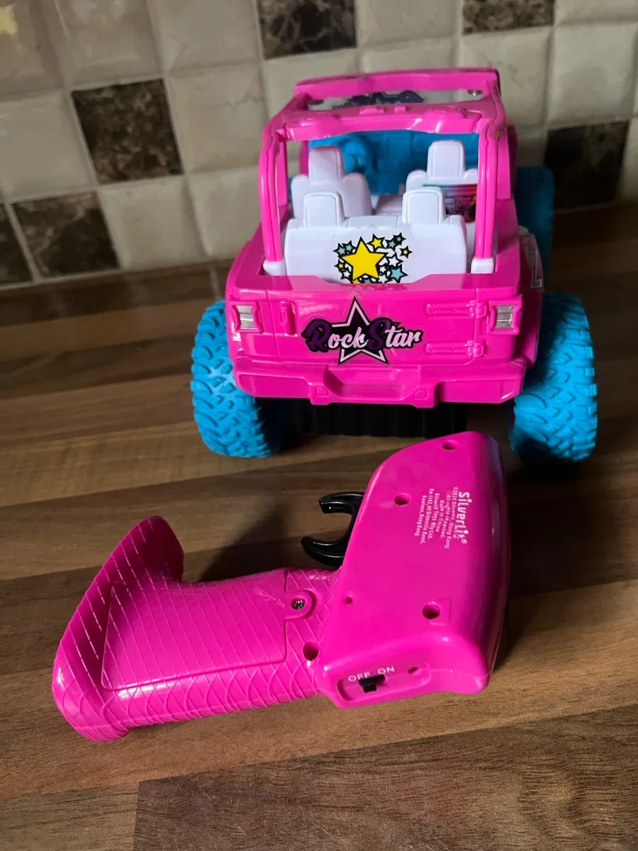 Exost Crossroad pink remote control car - Image 4