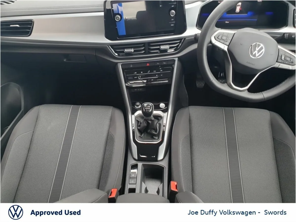 Volkswagen T-Roc EDITION 75 2.0TDI M6F 116HP - Image 3