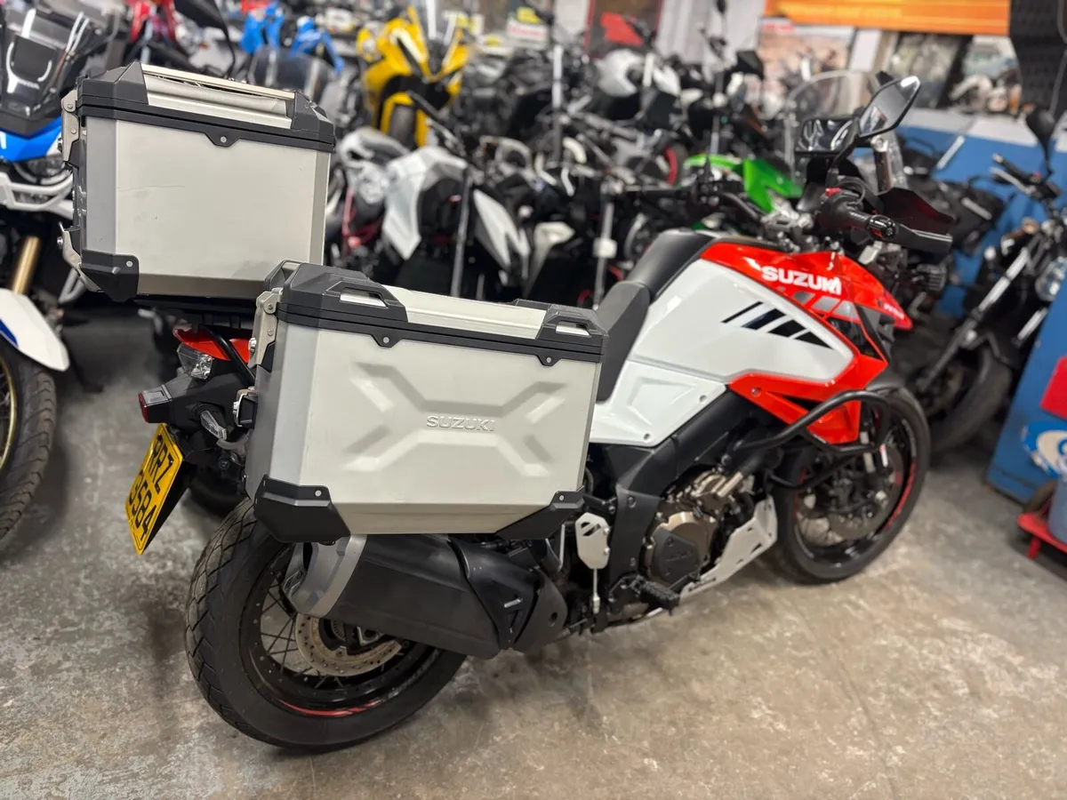 2020 Suzuki DL1050 V-Storm. - Image 3