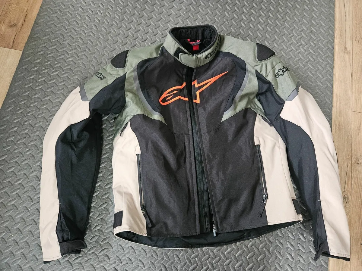 Alpinestars T-Jaws V3 Waterproof Motorcycle Jacket - Image 1