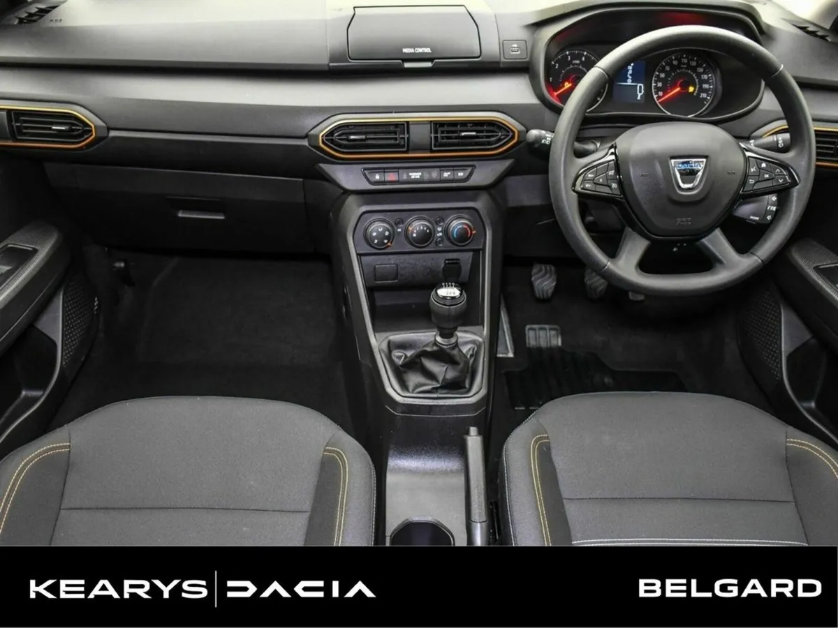 Dacia Sandero Stepway TCe 90 STEPWAY Journey - Image 4