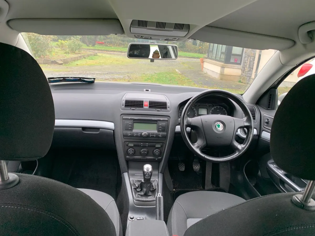 Skoda Octavia 2007 - Image 2