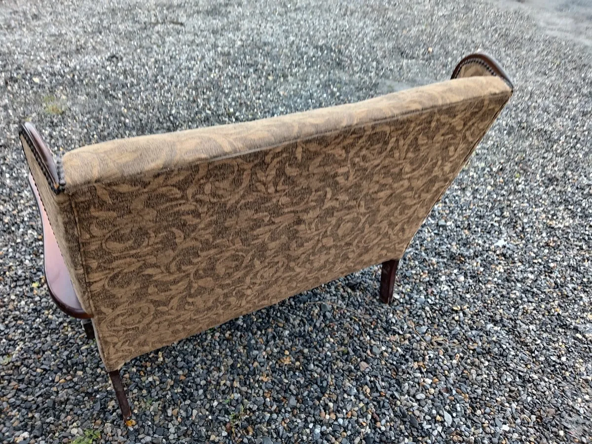 Old 2 seater couch - Image 2