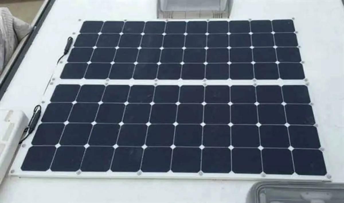 300W Solar Panel Kit for Camper Van - Image 2
