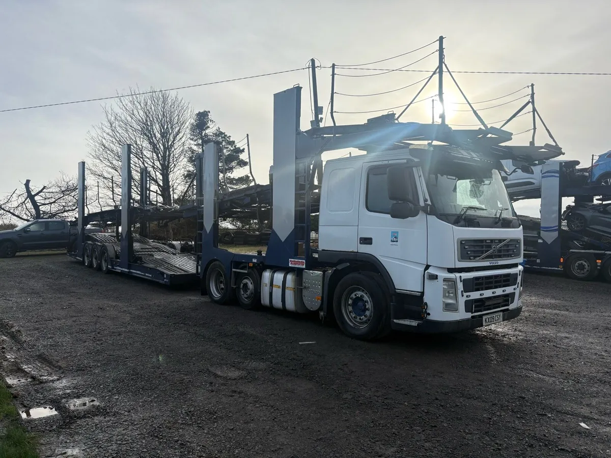 13 LITRE VOLVO CAR TRANSPORTER - Image 1